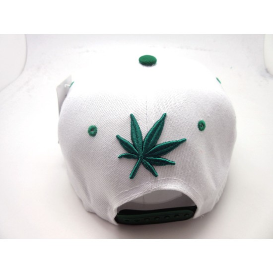 2106-03 HIGH AT LEAF SNAP BACK WHT/BLK