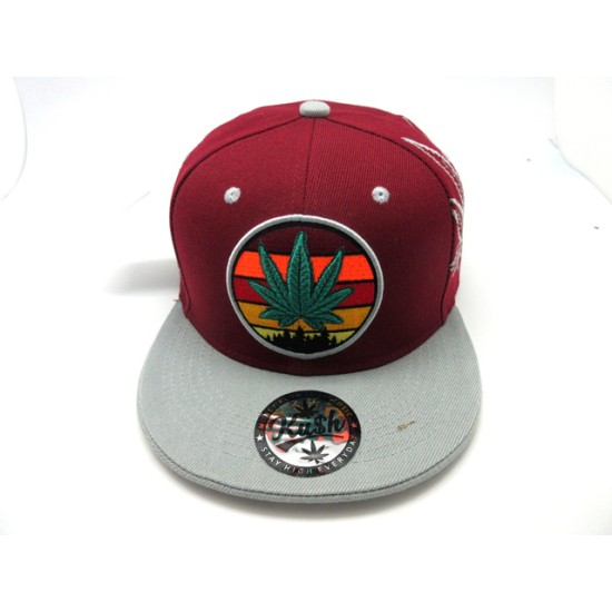 2306-29 "CIRCLE LEAF" SNAP BACK BURGUNDY/GREY