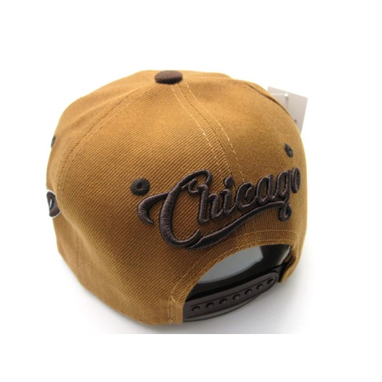 2404-06 THUNDER CITY NAME LOGO SNAP CHICAGO WHT/BLK